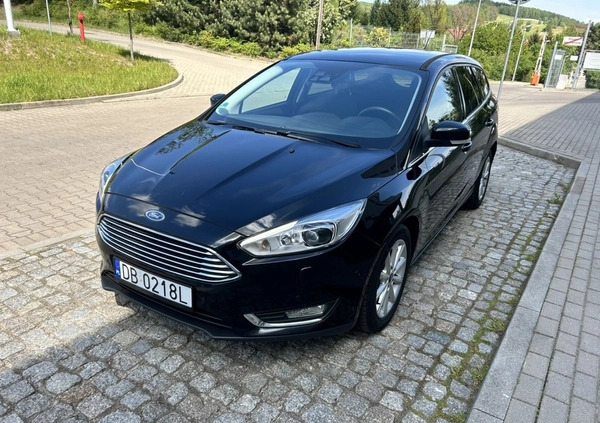 Ford Focus cena 38900 przebieg: 147000, rok produkcji 2015 z Wałbrzych małe 742